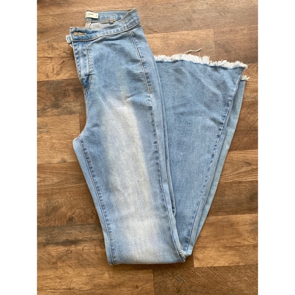 ⭐️ New with tags 🏷 Hammer Jeans Super Flare - Picture 2 of 4